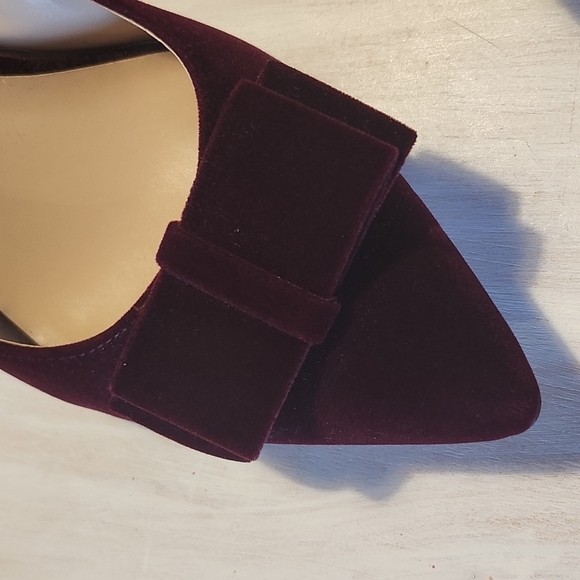 Burgundy Velvet Low Heels 8 - Picture 5 of 8